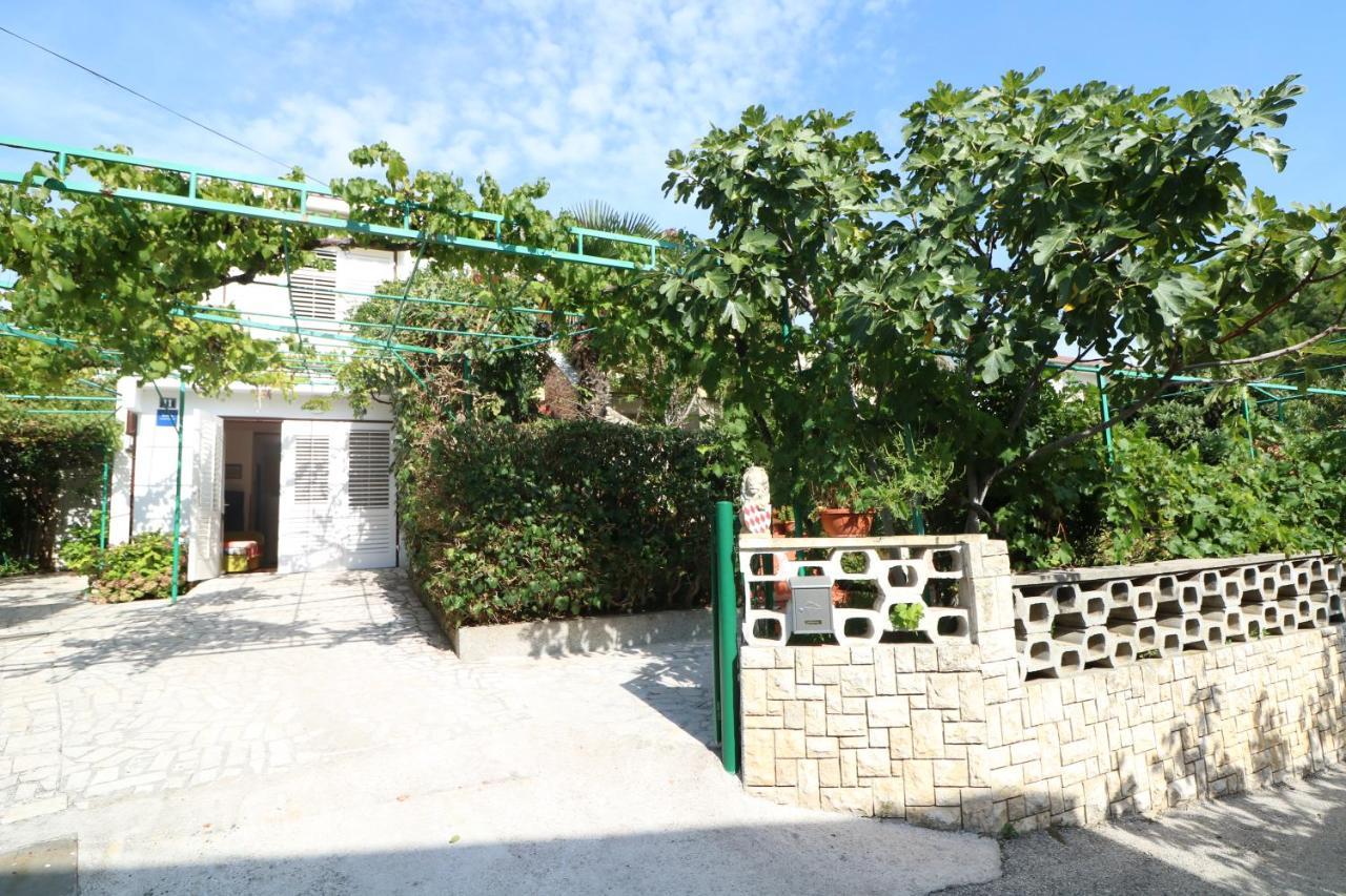 Apartments Magasic With Terrace Baška Dış mekan fotoğraf